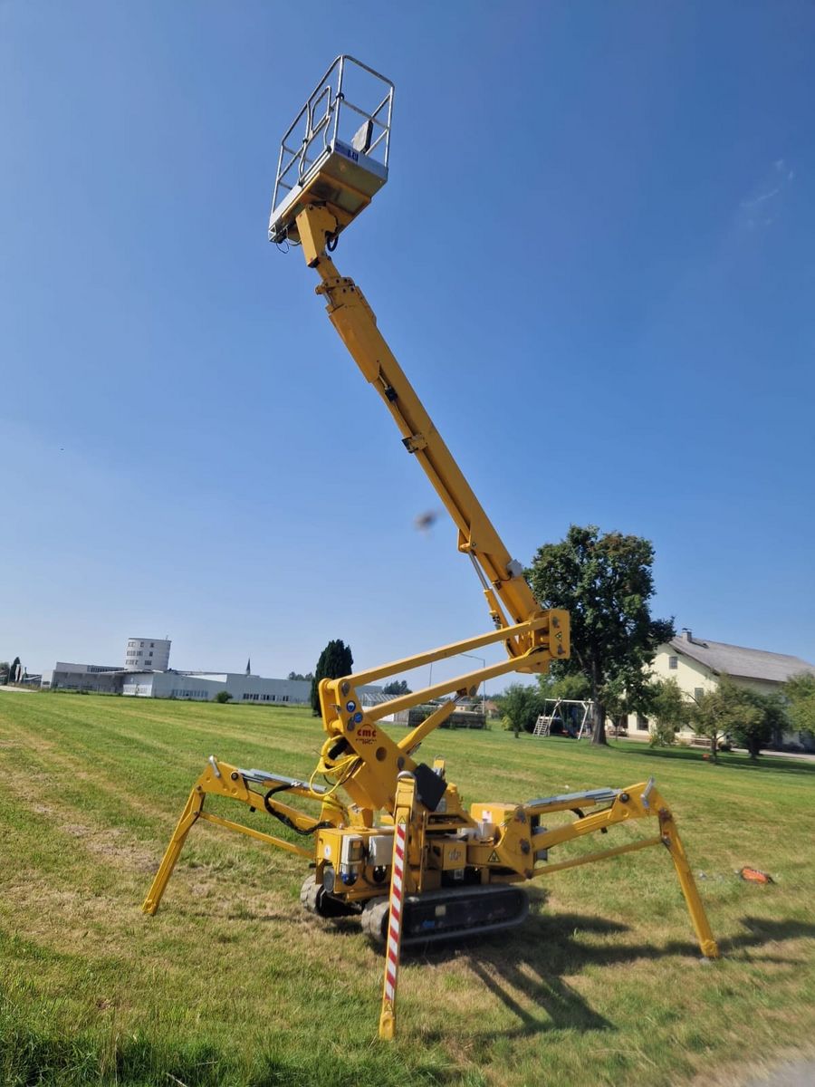 Raupenarbeitsbühne / Hubsteiger / Arbeitsbühne 2