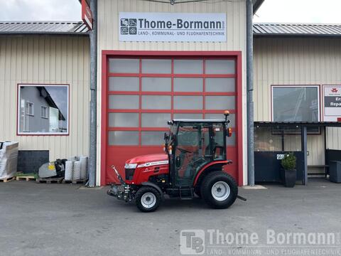Massey Ferguson MF 1735 M HC