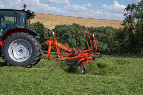 Kuhn GF 8703