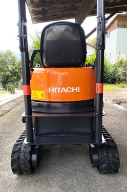 Hitachi ZX 10U-6 