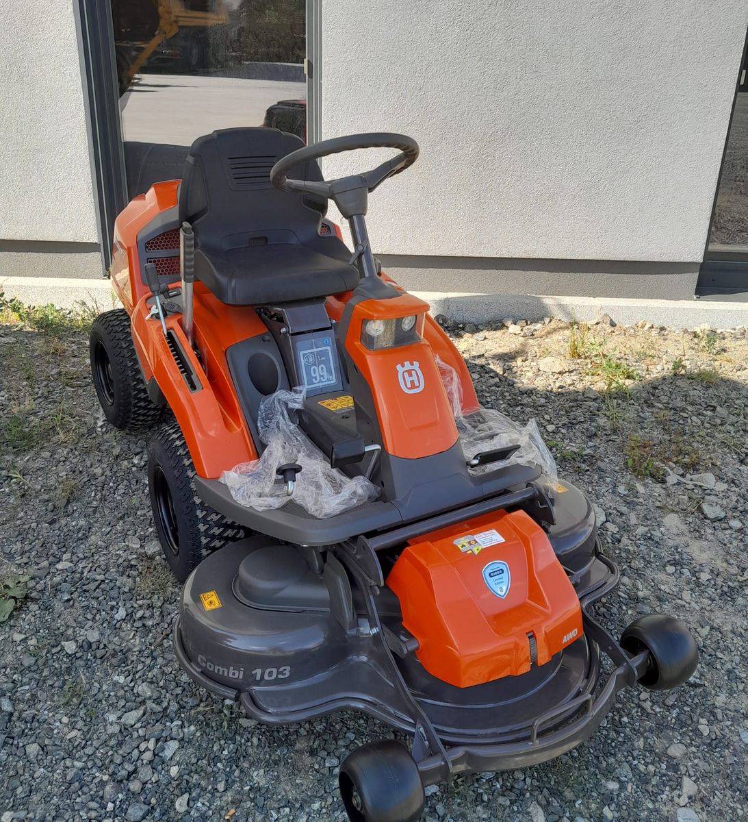 Husqvarna  Rider 216 T AWD 3