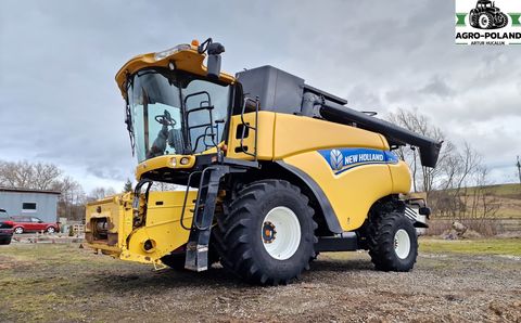 <strong>New Holland Mähdres</strong><br />