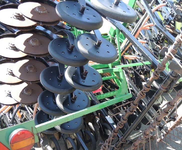 GREAT PLAINS NTA 2000 - 2008 BAUJAHR 3