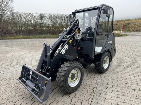 Toyo 836 Cab
