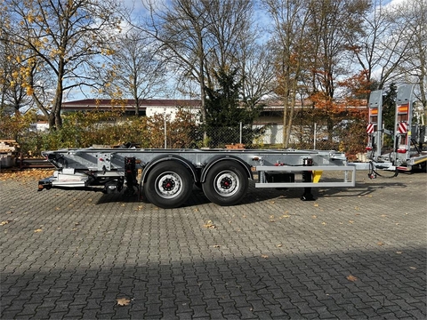 Sonstige BDF Tandem- BDF- Wechselanhänger - Ladebordwand