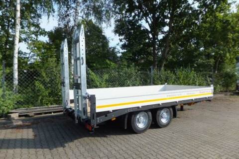 9586-047d2c696fc32b79720ebc2d5cbf4a56-5974940