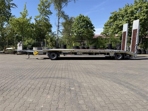 Möslein T2 Plato 8,20 2 Achs Tieflader mit gerader Ladef