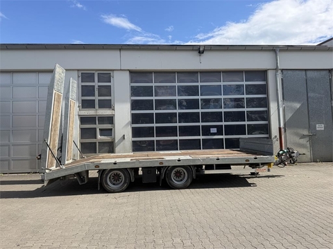 Möslein TTA21 Schwebheim 21 t Tandemtieflader