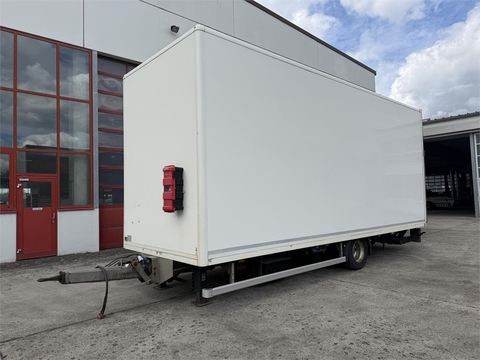 Ackermann Z-KA-F10.5/7,6 1 Achs Kofferanhänger mit Ladebor