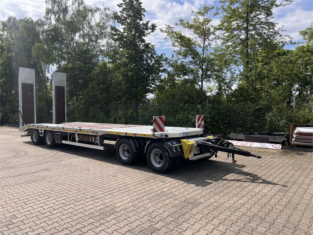Möslein T4 VB H1 gerade neuer 4 Achs Tieflader gerade hy 2