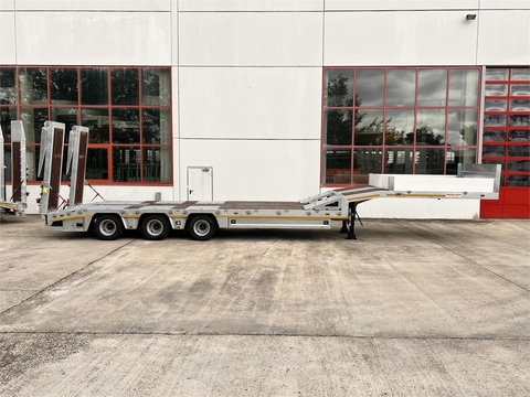 Sonstige ST 3 3 Achs Satteltieflader neu