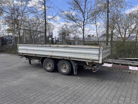9586-34ab1f60a90220646fb5334a3b19f559-5631057