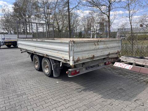 9586-34ab1f60a90220646fb5334a3b19f559-5631057