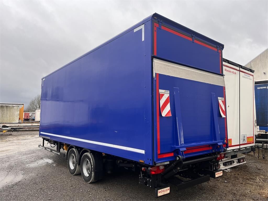 Möslein TKO 105 DL Schwebheim Tandem Koffer, Ladebordwan 3