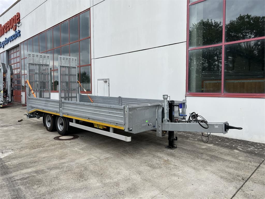 Möslein TT11 BR Neuer Tandemtieflader, breit Rampen 2