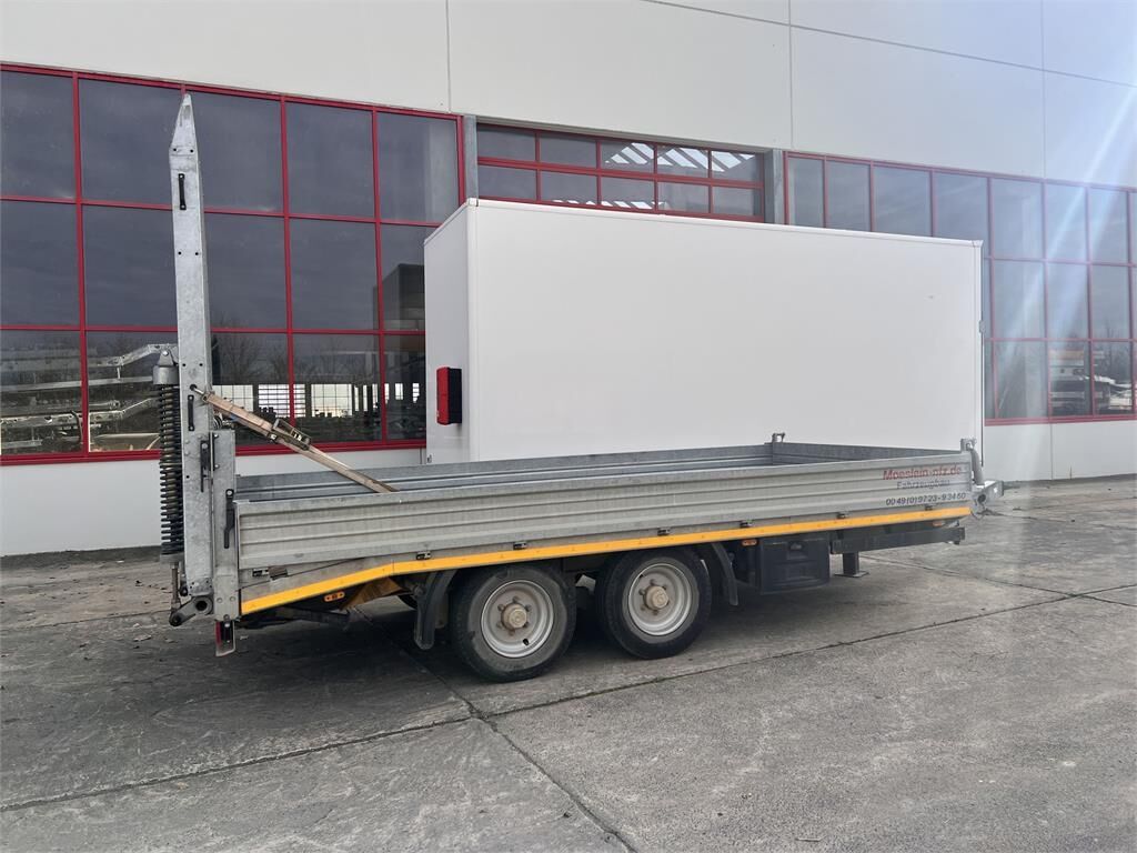 Möslein TTS 11 Schwebheim Tandemtieflader, Breite Rampen 2