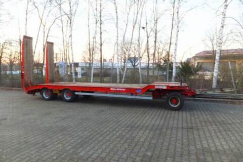 9586-4ebb3a671d4c2e4766630410f37acb86-5628689