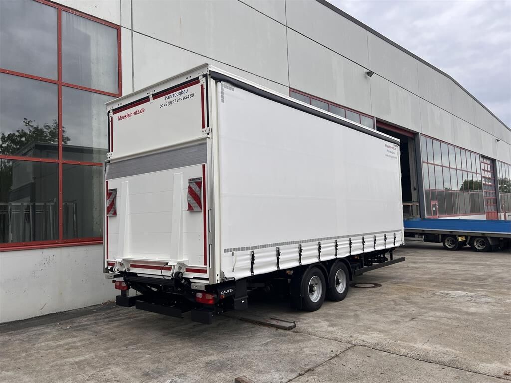 Möslein TPS 105 D-L Planenanhänger, Ladebordwand + Durch 2