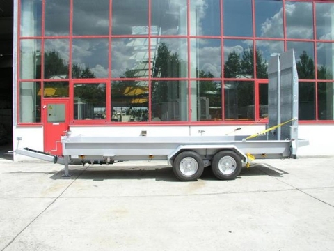 Möslein TT 11-E6x2 Tieflader für Fräsen breiten Rampen, 