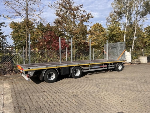 Möslein T 3 Plato 10 m 3 Achs Jumbo- Plato- Anhänger 10 