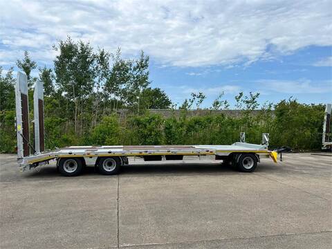 Möslein T 3-8,20 P VB H1 3 Achs Tieflader mit gerader La
