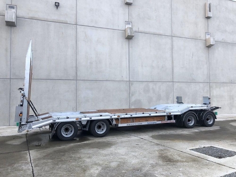 Möslein T 4 VB H1 1 neuer 4 Achs Tieflader hydraulischen