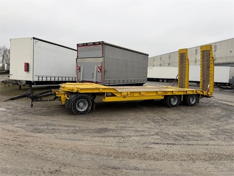 Schwarzmüller TÜ 30/100 3 Achs Tiefladeranhänger