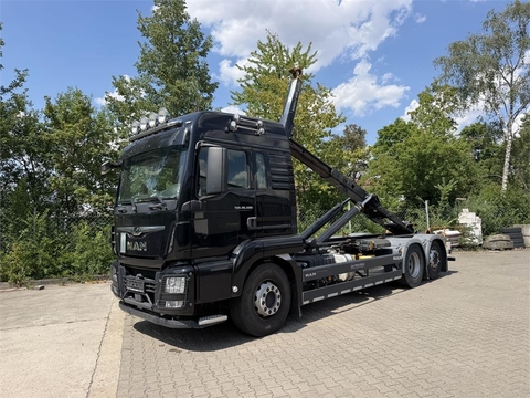 Truck & Bus TGS MAN TGS 26.500 3 Achs Abroller