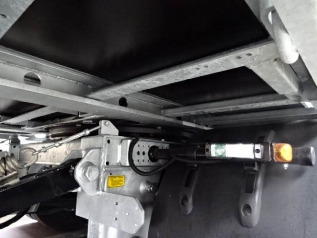 Möslein T 3 Plato 10,5 m 3 Achs Jumbo- Plato- Anhänger 1 3