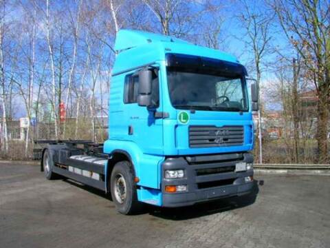 9586-e46afb993b03b0fab41e1342ffc04418-5945715