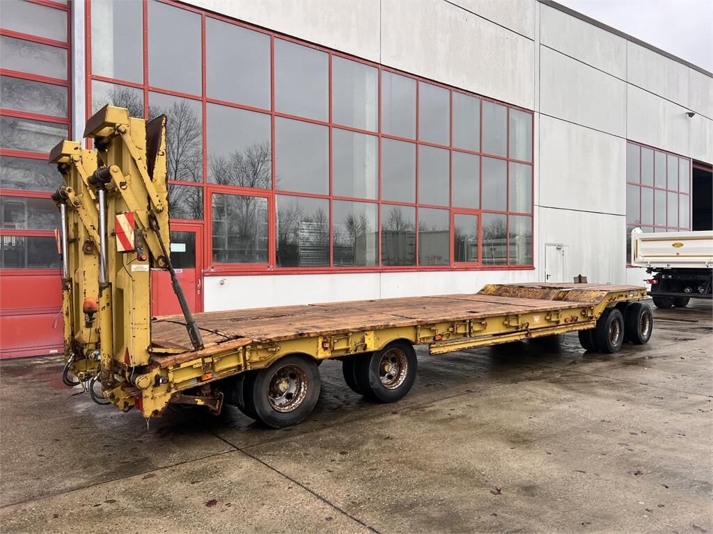 Schwarzmüller Mitteltal T4 PROFI 40,0 4 Achs Tiefladeranhänger 2