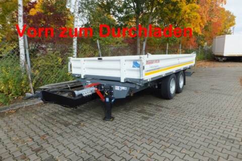 9586-fc279c1ba648e4100e514bf332cbc15a-5638638