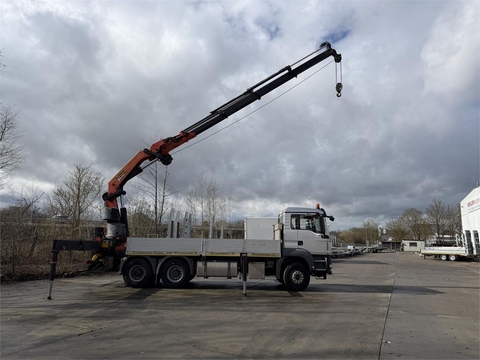 MAN Truck & Bus TGA08 TGS 26.440 6 x 4 BL mit Kran P
