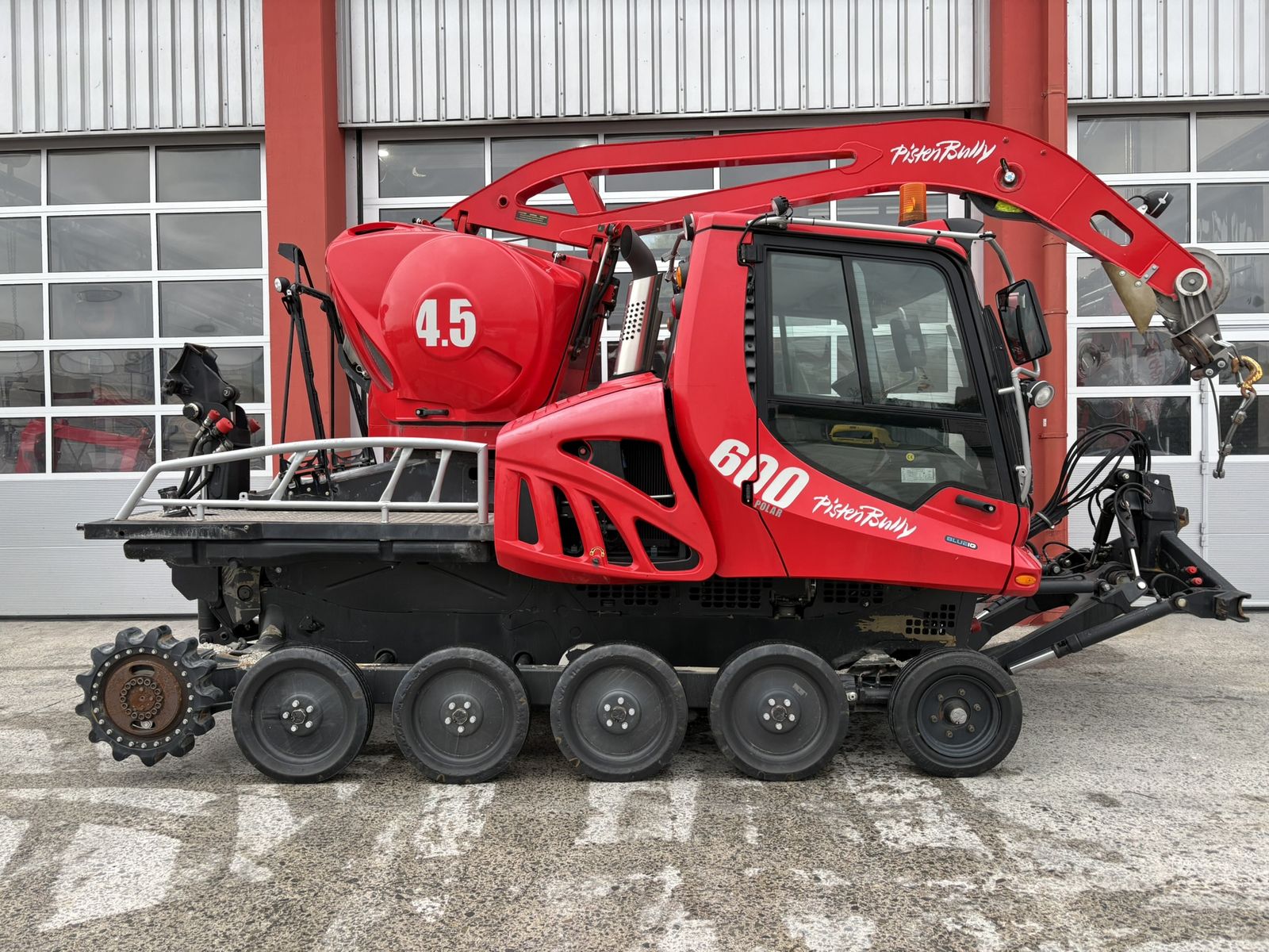 Kässbohrer PistenBully 600 SCR Polar Winde 4,5t  2