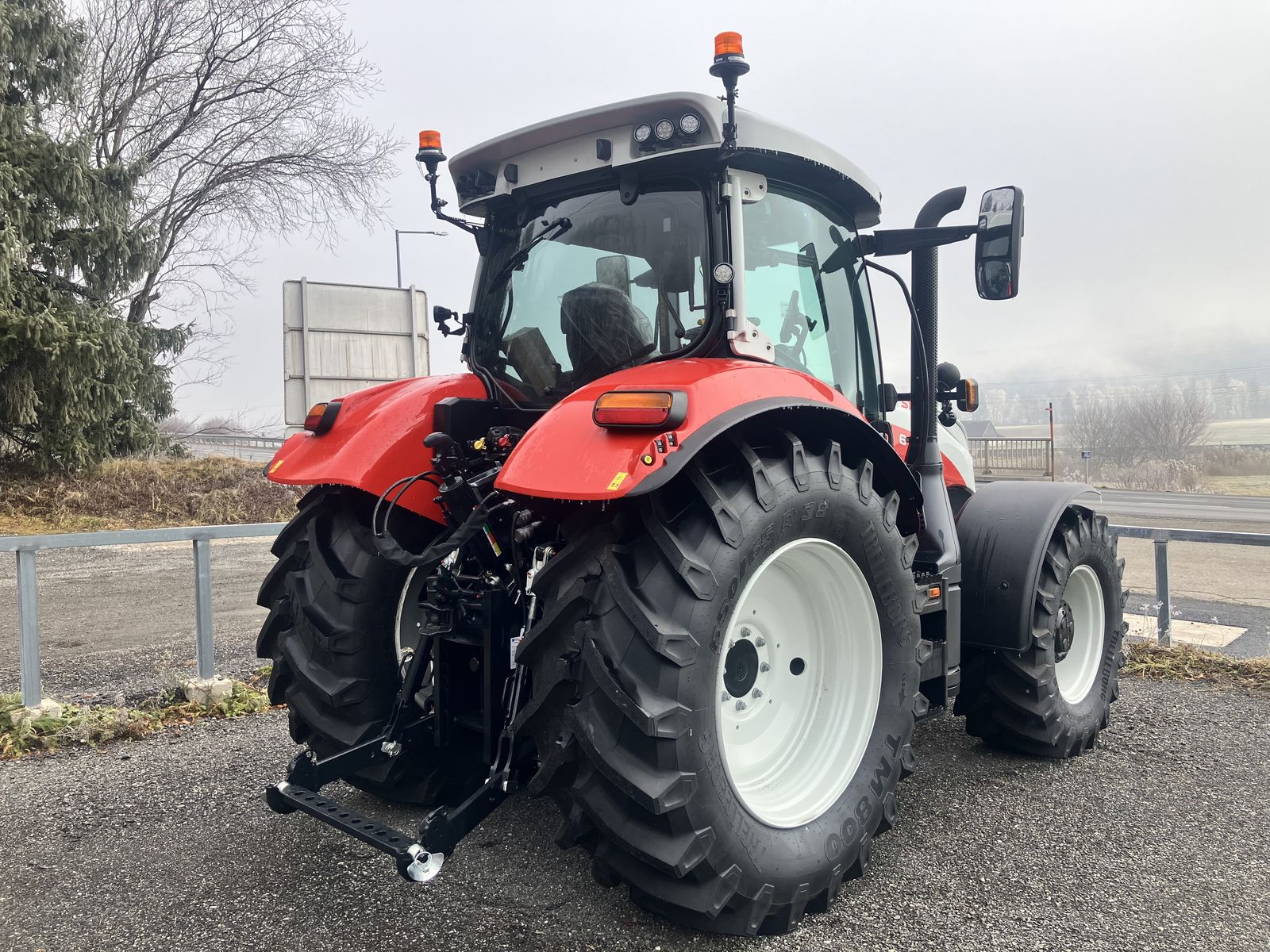 Steyr 6150 Profi CVT (Stage V)  3