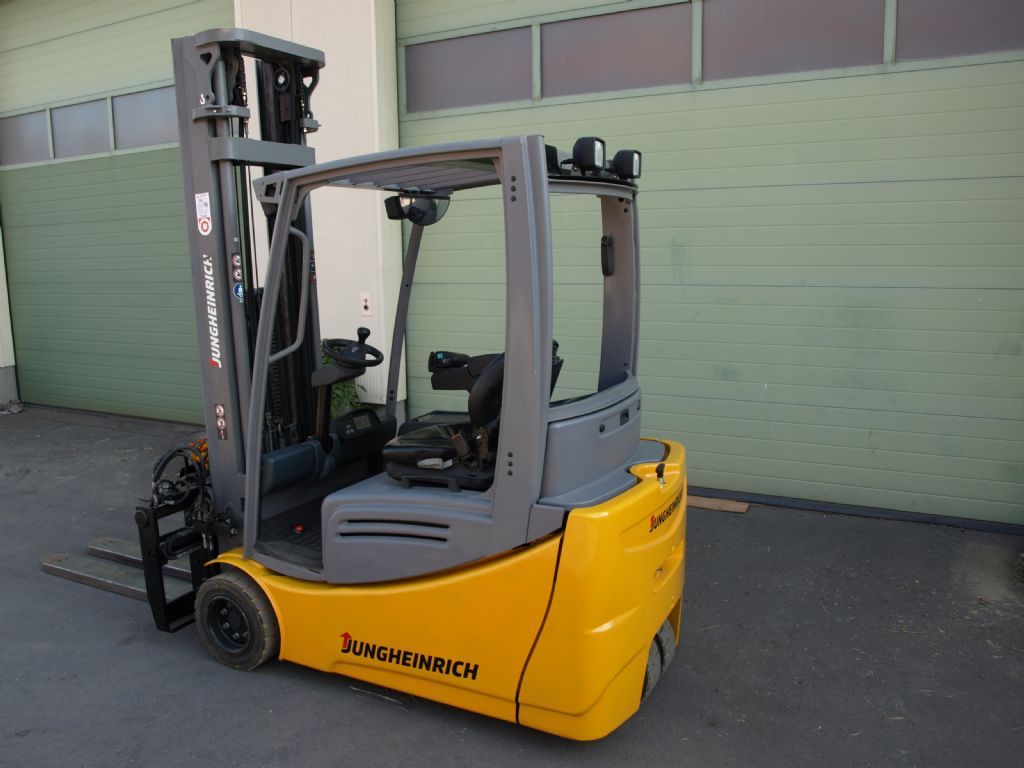 Jungheinrich EFG 220 3