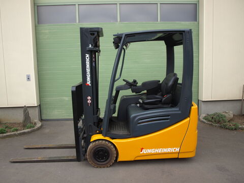 Jungheinrich EFG 216K