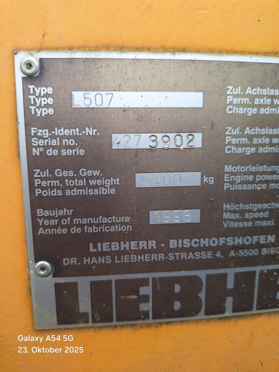 Liebherr Radlader 3