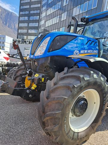 New Holland T7.190 Auto Command SideWinder II (Stage V)