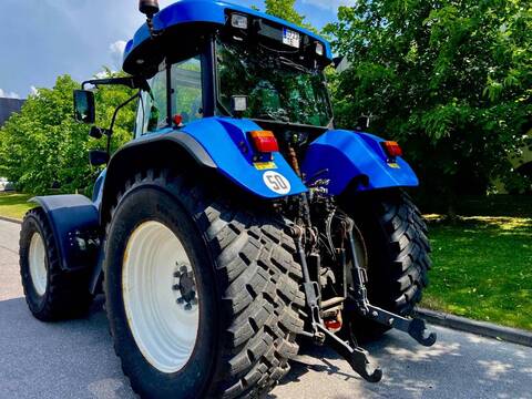 New Holland T 7550