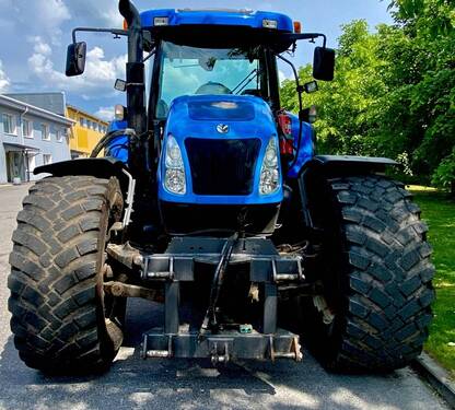 New Holland T 7550