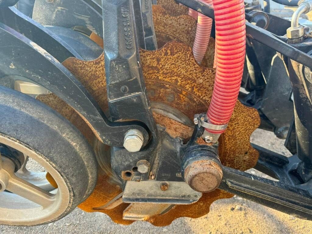 CrossSlot NoTillage 3