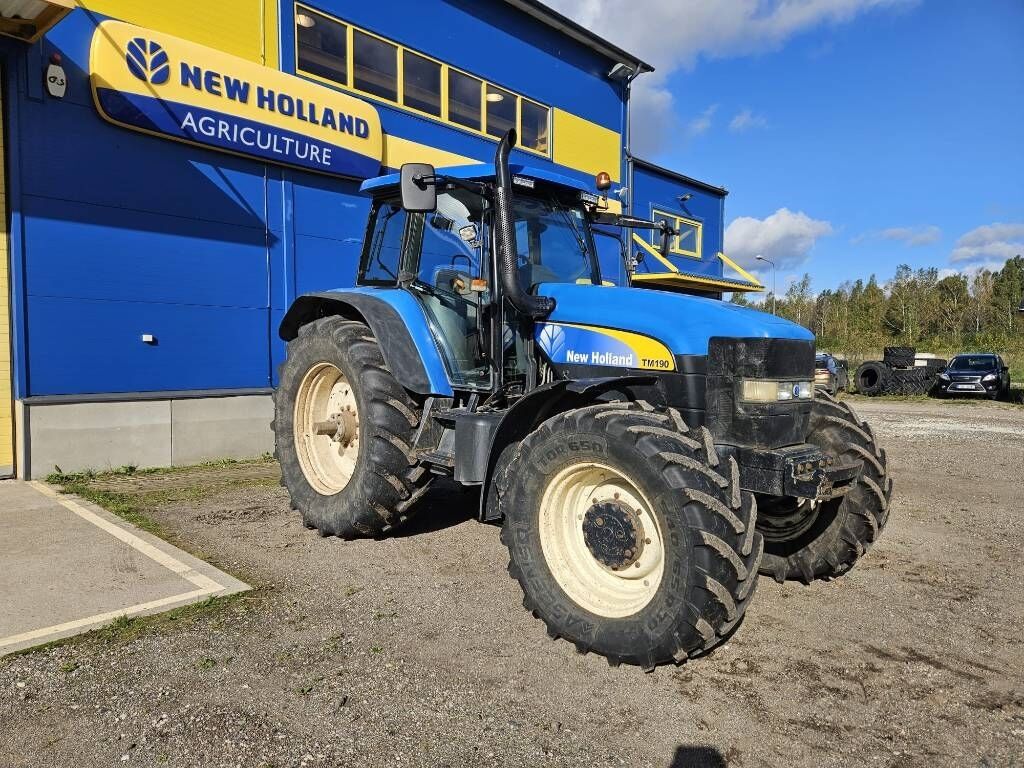 New Holland TM 190 3
