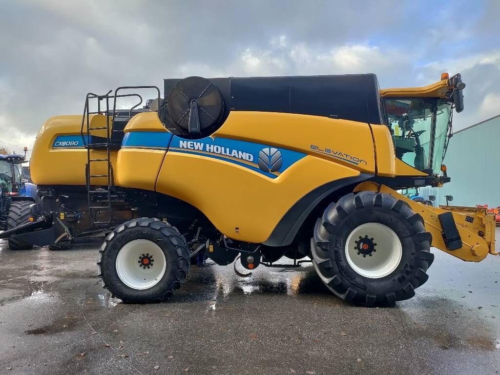 New Holland CX 8080 Elevation SL 2