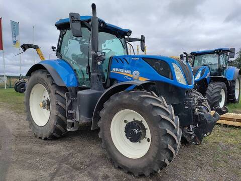 New Holland T 7.245