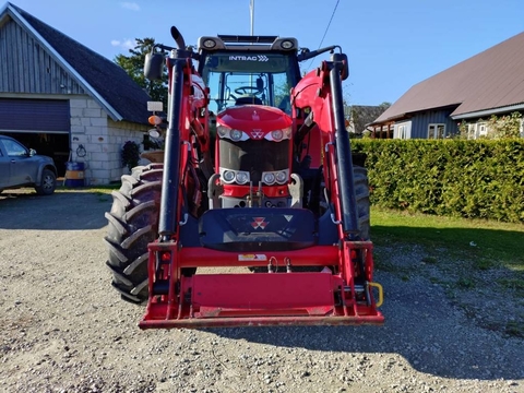 Massey Ferguson 6714S