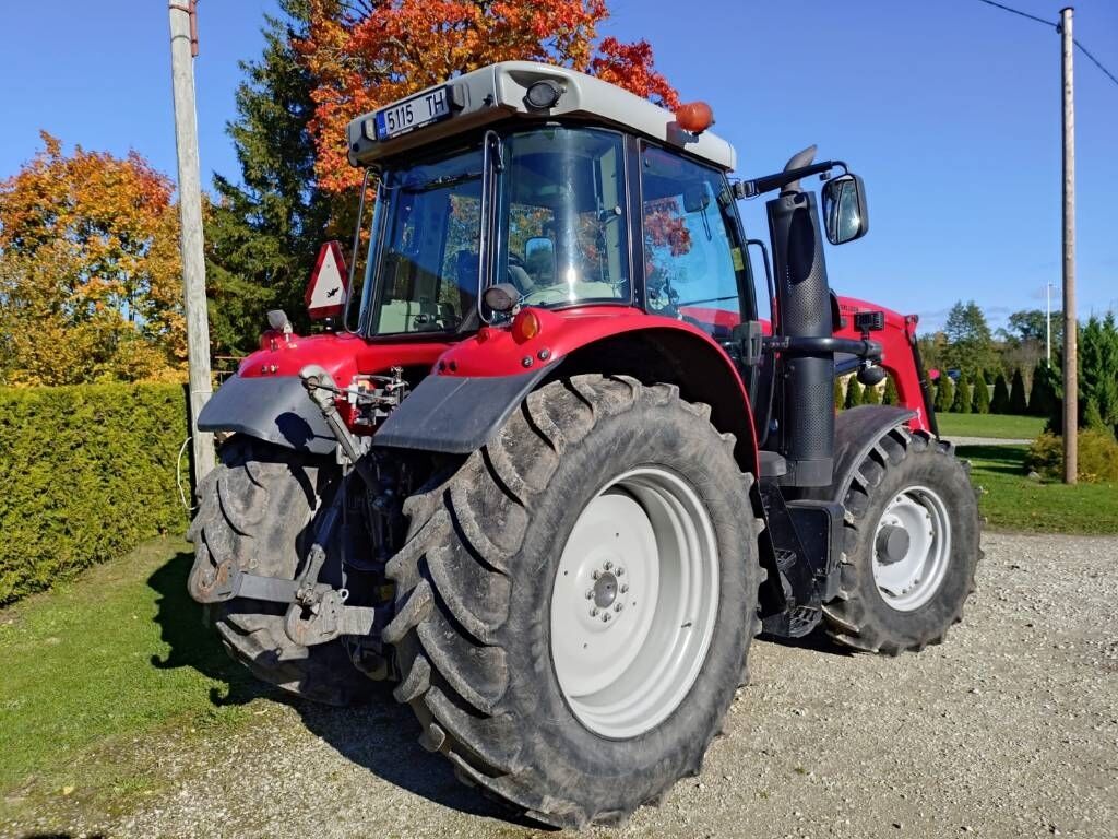 Massey Ferguson 6714S 3