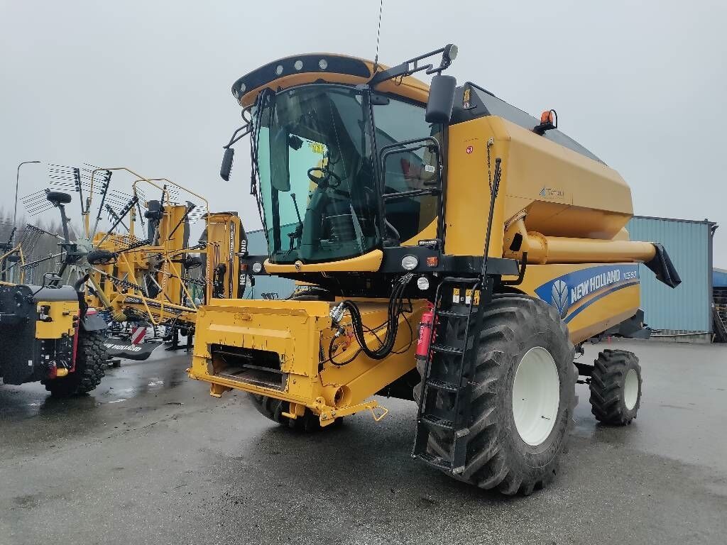 New Holland TC 5.90 RS 2