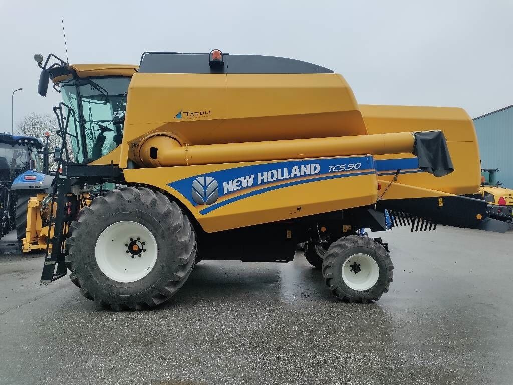 New Holland TC 5.90 RS 3