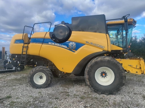 New Holland CX 6090 Elevation